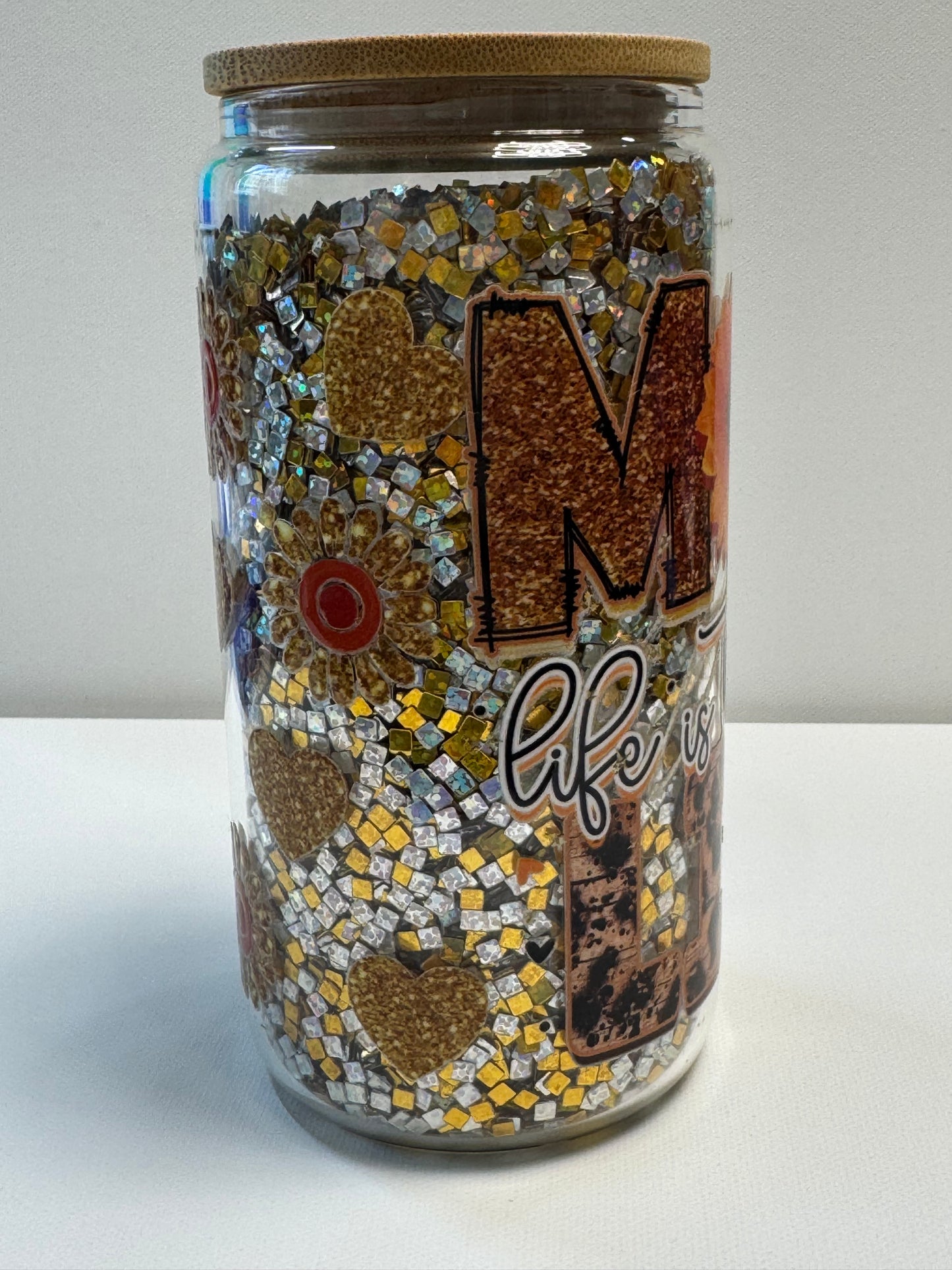 16oz Glass snow globe w/3d gold/silver glitter mom life.